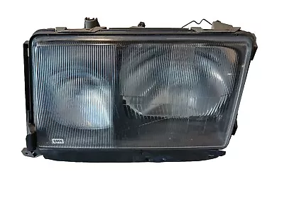 Mercedes-Benz W124 Headlight Pre-facelift Left NS 1305235093 • $74.64