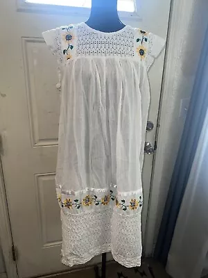 Vintage White Embroidered Mexican Floral Fiesta Dress House Dress Muumuu M/L • $30