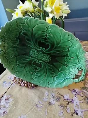 Vintage Antique Green Cabbage Leaf Majolica Large 2-handle Dish Plate • £9.99