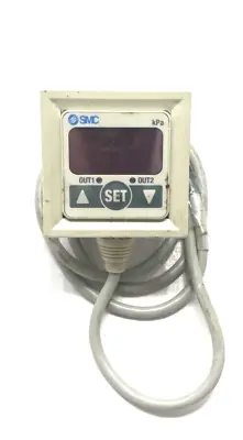 SMC ZSE40-T1-22L Vacuum Pressure Switch • $17.50
