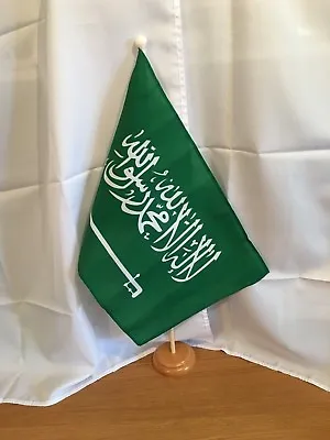 £11.99 • Buy Saudi Arabia Floor Standing Flag & Wooden Base
