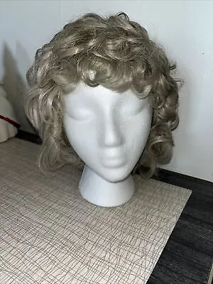 Vintage Luv-Tress Wig • $19.99