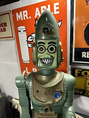 BIG LOO ROBOT The Moon Robot Giant Space Robot 1963 Rare Toy • $314