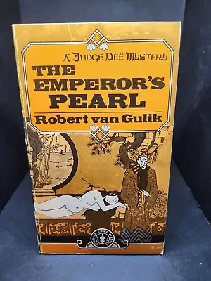 The Emperor's Pearl: Robert H. Van Gulik. Charles Scribner Pub. Paperback. 1981 • $3.35