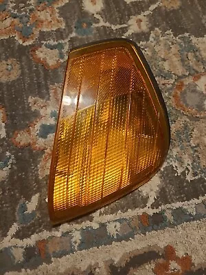 1990-1995 Mercedes-Benz R129 Passenger Right Front Turn Signal 300SL 500SL SL600 • $99.99