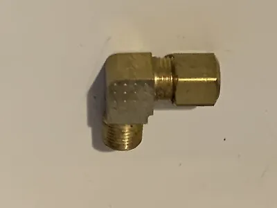 BRASS COMPRESSION FITTING-90 DEGREE 1/8” NPT To 1/4” TUBE ( 1 EACH ) • $3.26