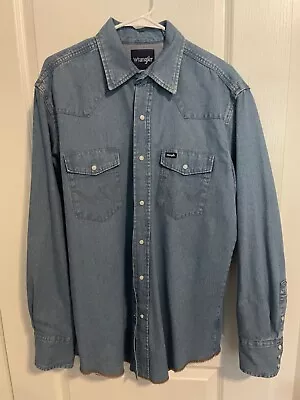Vintage Wrangler Shirt Men's Large Blue Denim Pearl Snap Western Pockets • $21.50