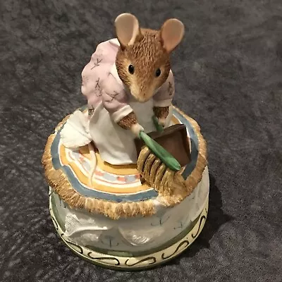 1999 Frederick Wame & Co  Beatrix Potter Figurine Musical Box Playing Swan Lake • £26