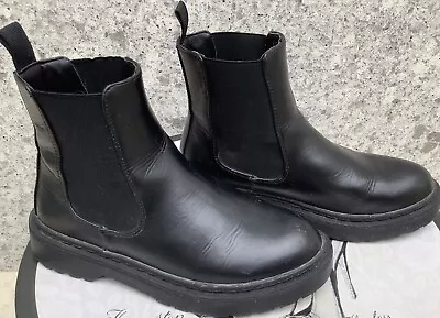 Women’s Size 36 Preworn Rubi Elastic Side Black Pullon Non Leather Ankle Boots • $12