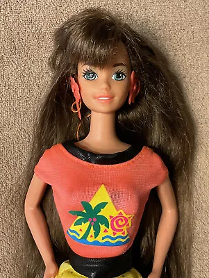 1993 “Glitter Hair” Barbie - Brunette - Mattel (in Original Outfit) ￼￼￼ • $54