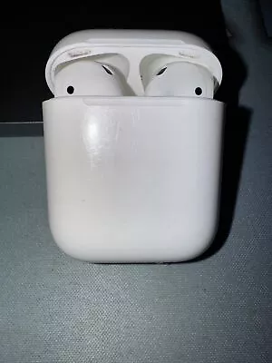 Apple AirPods 2nd Generation With Charging Case - White • $15.80