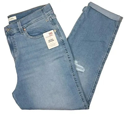 Signature By Levi Strauss #11380 NEW Women's Mid-Rise Boyfriend Distressed Jeans • $26.99