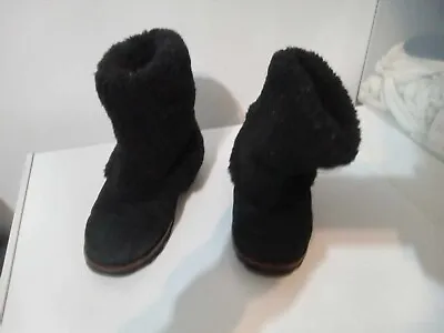 Ugg Maylin S/n 3220 Black Suede Shearling Women Boots Size Us 7 • £144.62