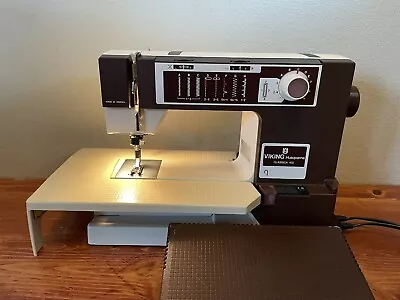 Viking Husqvarna Classica 100 Sewing Machine🔥 • $100