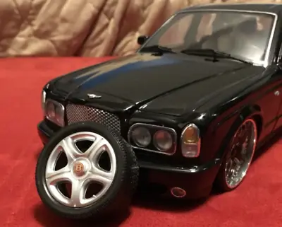 1/18 Minichamps Bentley Arnage Spare Wheel • $12