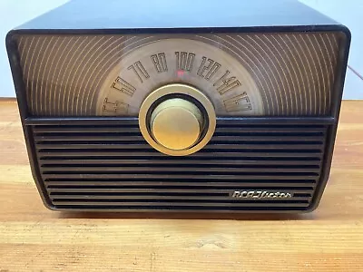 Vintage Tube RCA Radio 1-X-51 Working...... Listen To Video.... • $100