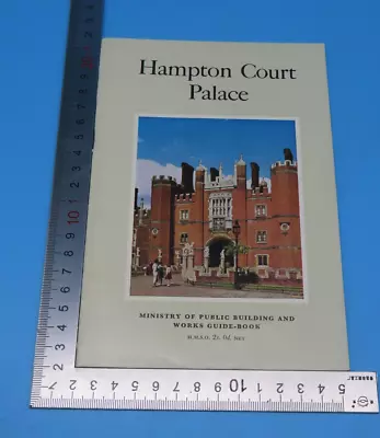 Hampton Court Palace G. H. Chettle PB 4th 1967 Her Majesty's Stationery Office • £5