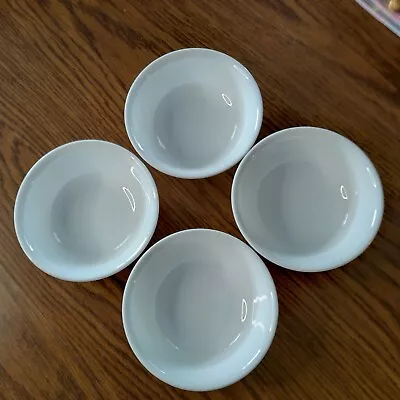 Set Of 4 Corelle Vintage Winter Frost White 6 1/4'' Cereal Soup Bowls 6.25      • $21.99