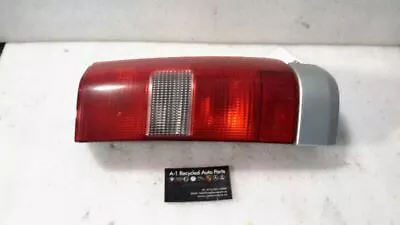 Passenger Right Tail Light Station Wgn Lower Fits 94-97 VOLVO 850 38919 • $55