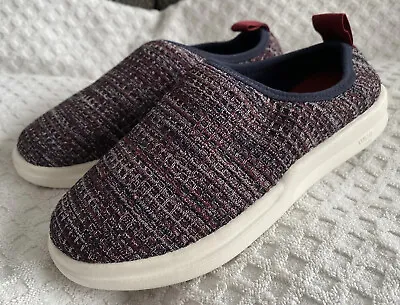 Lusso Cloud Gehry Slip On Tri Burgundy Waffle Marshmallow M7 W9 Retail $125 • $49