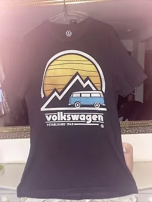 VOLKSWAGEN Camper Van T-Shirt Size Med FAB CONDITION! • £8.99