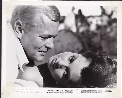 Nadja Tiller Peter Van Eyck The World In My Pocket 1961 Movie Photo 43201 • $5.50