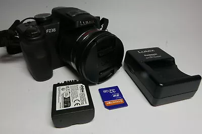 Panasonic Lumix DMC-FZ38 12MP 18x Zoom Digital Bridge Camera & 32GB SD • £64.99