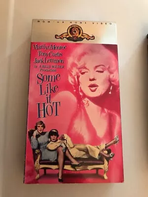 Some Like It Hot 1959 Marilyn Monroe Tony Curtis Romantic Comedy (VHS Tape) B&W • $3.99