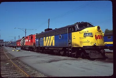 Original Rail Slide - VIA Rail Canada 1432+ Vancouver BC 8-16-1981 • $4.97