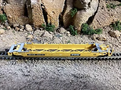 N Scale Roundhouse Husky Stack Well Car DTTX TTX TRAILER TRAIN Mag Cplrs • $9.50