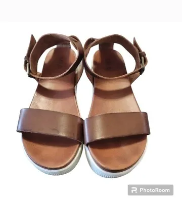MIA Summer Leather Sandals Women's Size 8 Ankle Straps Platform Brown Shoes • $10