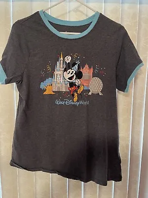 Disney Parks T Shirt Mickey Mouse Birthday Large • $2
