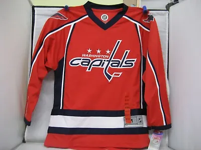 NWT Youth Medium  (10/12) Washington Capitals Jersey Stitched NHL New  • $16.99