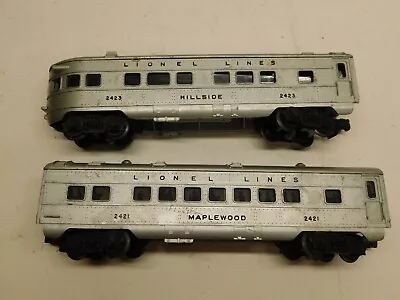 Lionel O Gauge Train -2 Lionel Lines Passenger Cars Hillside 2423/Maplewood 2421 • $16.50