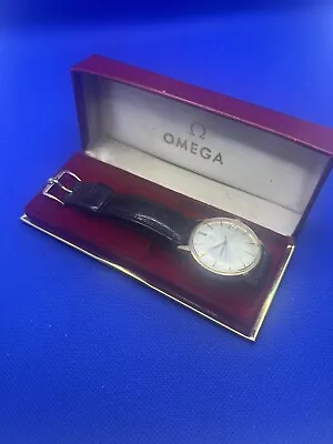 Vintage Omega Seamaster 600 ORIGINAL BAND AND BOX 34MM MANUAL WIND WORKING!! • $850