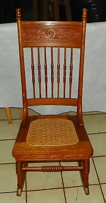 Solid Oak Carved Spindle Back Sewing Rocker / Rocking Chair  (R214) • $449