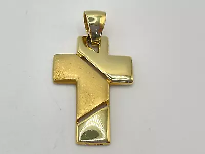 18ct Gold Satin & Plain Cross Pendant. Goldmine Jewellers. • £445