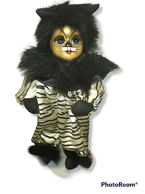 American Broadway Musical Cats Vintage Porcelain Doll Stand Included  • $42.25