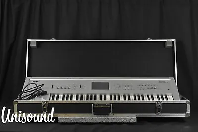 KORG TRITON 61-Key Music Workstation Synthesizer In Very Good Condition. • $750