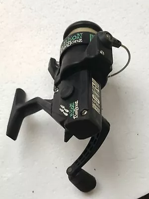 Vintage SilStar Neon 35 Fish Bonz Fishing Reel Used Long Cast 4.6:1 Gear Ratio • $18.99