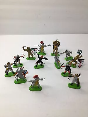 Lot Of 13 Vintage Britains Medieval Knights Archers Made In China 1971 • $45.50