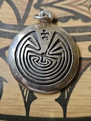 VTG STERLING SILVER HOPI MAN IN MAZE ROUND BOWL SHAPE PENDANT SIGNED  LF  21.86g • $129