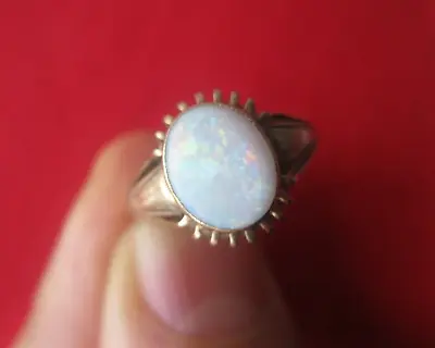 9ct Gold Opal Single Stone Vintage Ring 9k 375 • $148.95