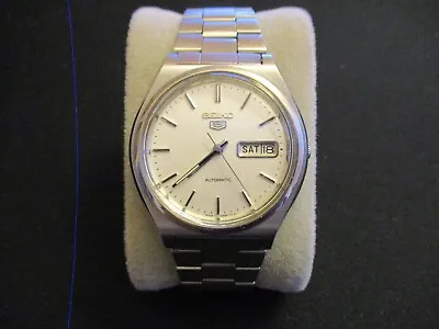 SEIKO 5 Mens Automatic Watch 17 Jewels 6309-8890 Stainless Steel VINTAGE 1984 • $75