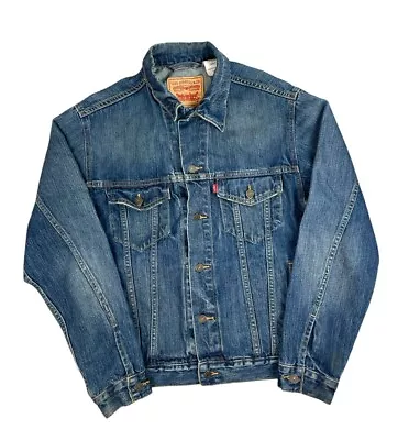 Levi's Trucker Jacket Men's M Blue Jean Denim Red Tab Button Up • $24.99