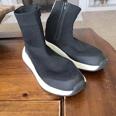$12.99 • Buy Zara Womens Boots Size 39