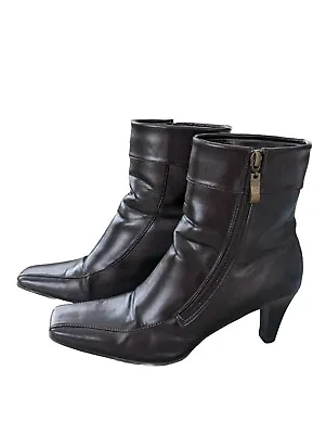 Merona Womans Brown  2.5  Heels  Ankle Boots  8.5M • $12.50