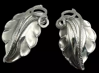 Vintage Whiting & Davis Co. Clip On Earrings.  Beautiful Silver Tone Leaf • $14.50