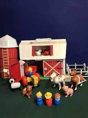 Fisher Price Little People  Play Family Farm # 2501 Ex. Cd. 100 % Complete Moo’s • $7.50