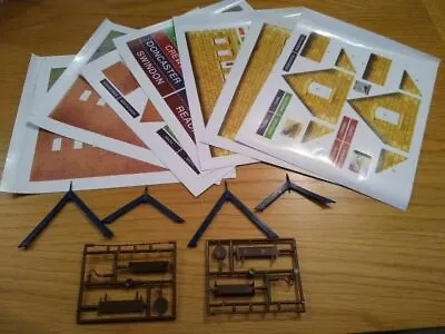 Hornby Booking Hall Accessories (fasciabarge Boards & Others) Oo Gauge • £6.99